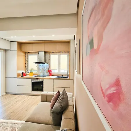 Blloku Lägenhet Tirana